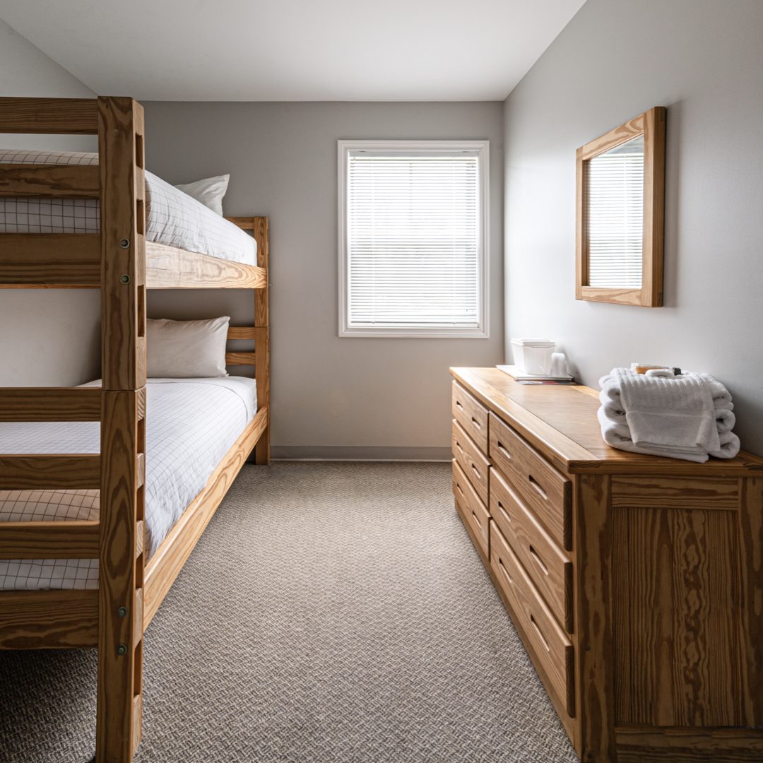 La Cloche bunk room with pine bunk beds
